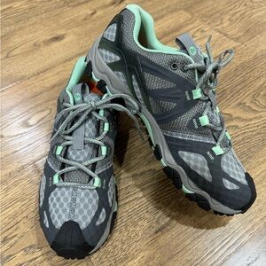 Women’s Merrell Grassbow hiking/trail shoes mint/granite color sz 9.5